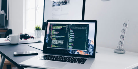 Συχνά προβλήματα σε επαγγελματικά laptop και πώς να τα αποφύγεις